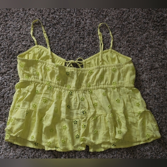 American Eagle Outfitters| Eyelet Tie Front Floral Camisole - Picture 7 of 7